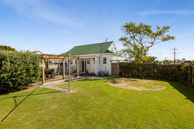 139 Tukapa Street Westown_17