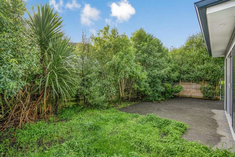 3 Henrietta Maxwell Grove Wainuiomata_18