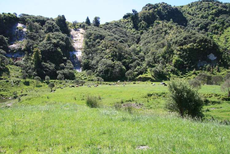 1 Waitaanga Road Ahititi_17