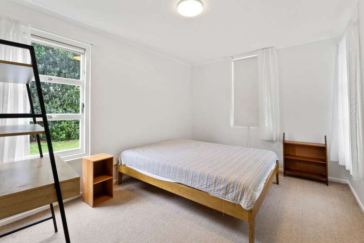 2/10 Blomfield Spa Takapuna_6