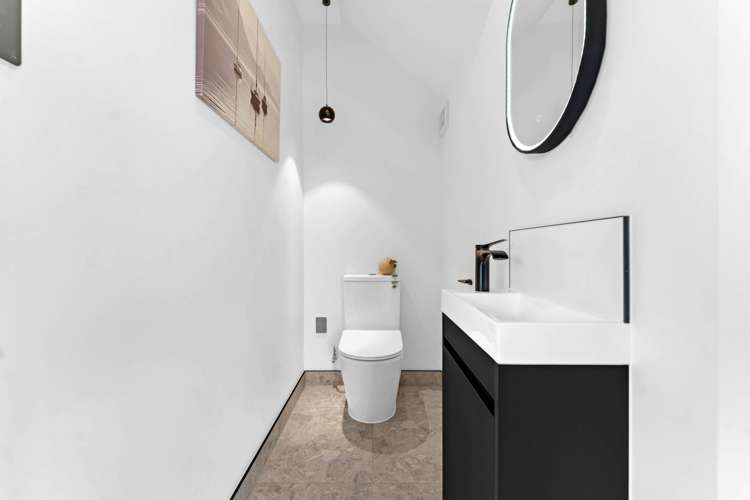 48 Archibald Drive Milldale_17