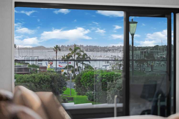 2 Compass Point Way Half Moon Bay_12