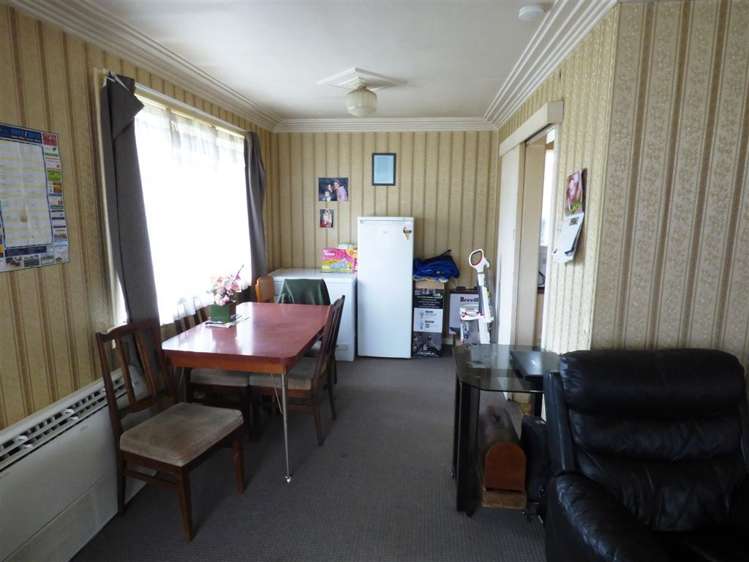 3 Main Road Clinton and Surrounds_3