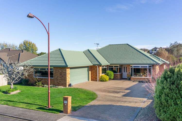 15 Roderick Place Rototuna_2