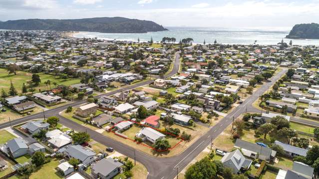 135 Linton Crescent Whangamata_1