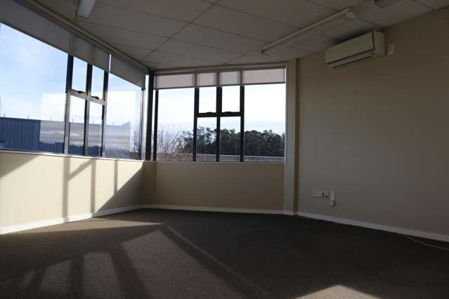 D/4 Titoki Place Albany_3