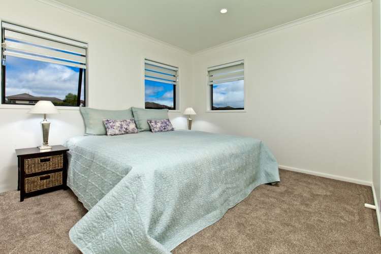 14 Thomas Hamer Place Greenhithe_17