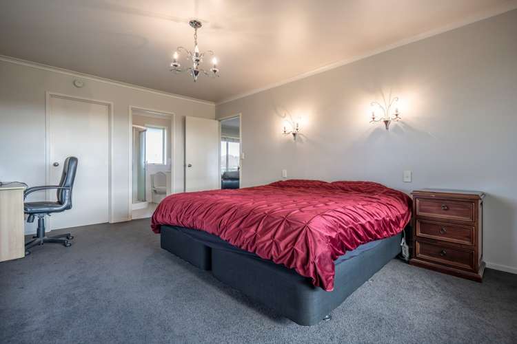 2/101 Racecourse Road Cambridge_7