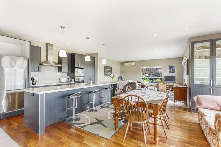 1 Gavinike Place Waimauku_10