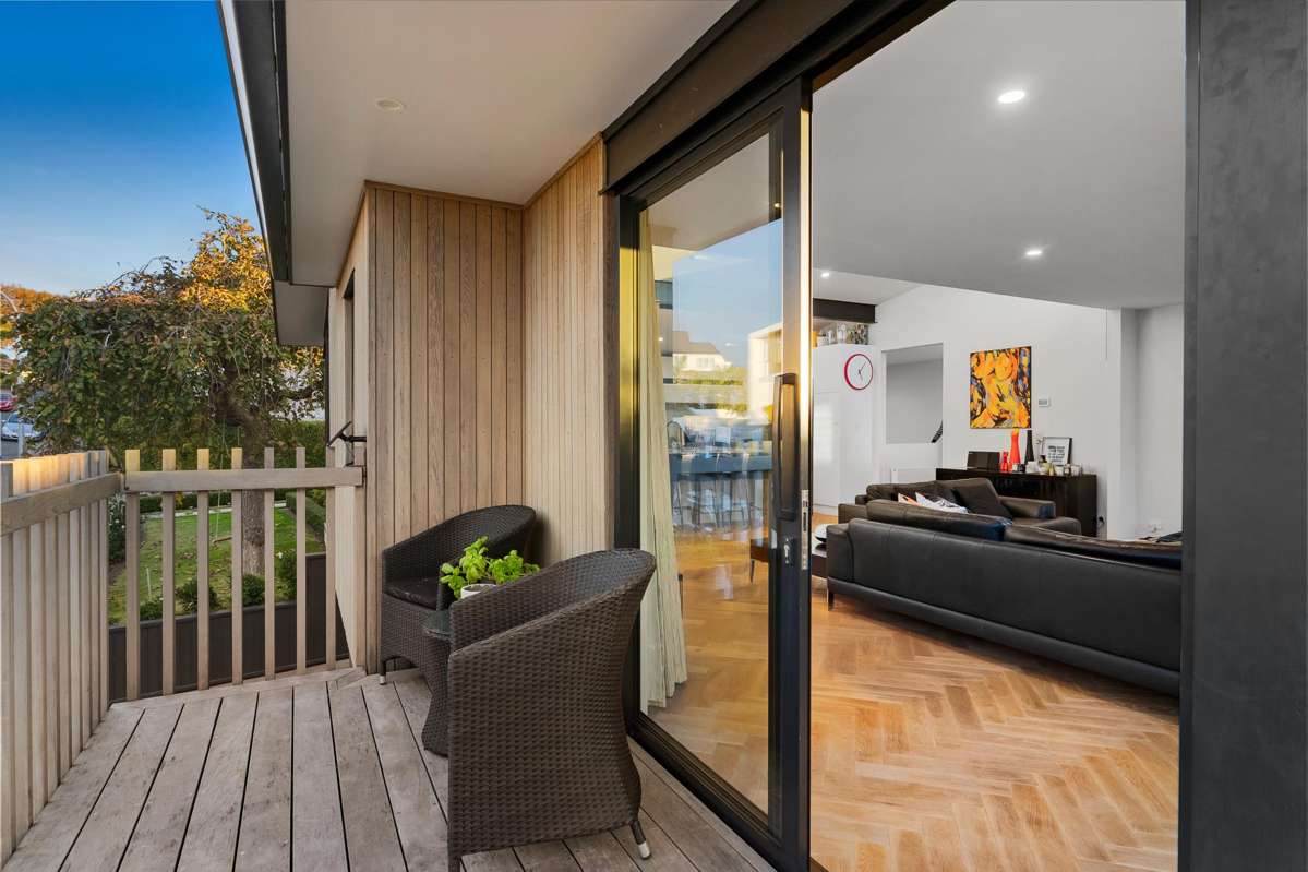 10A Glen Atkinson Street_5