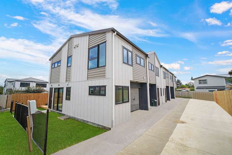 Unit 2/40 Friesian Drive Mangere_9