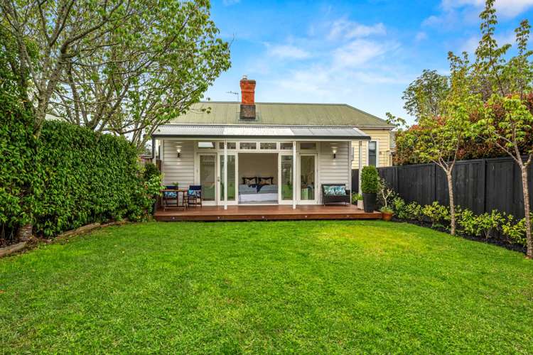 114 Calliope Road Devonport_27