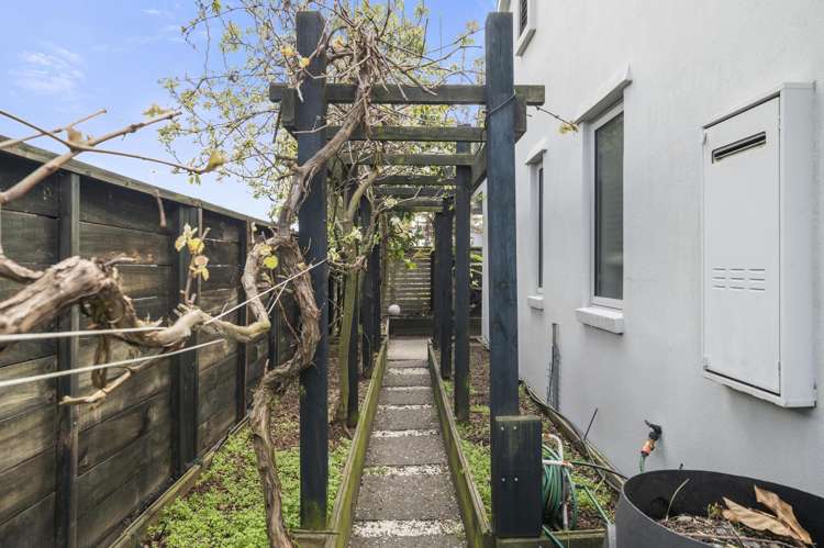 7A Grey Street Glenholme_13