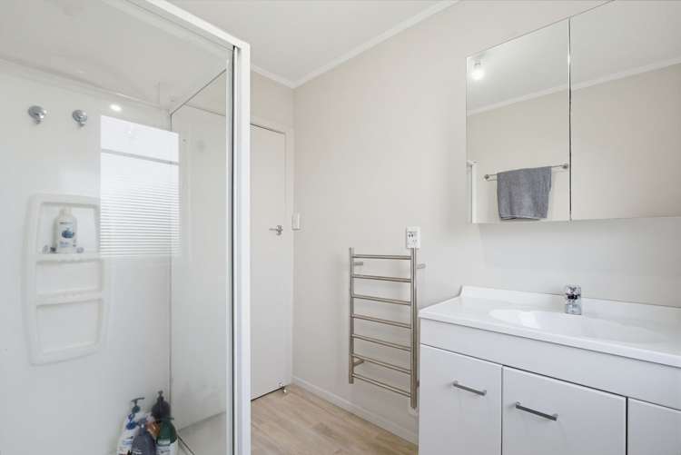 352 Main Sh25 Road Tairua_20