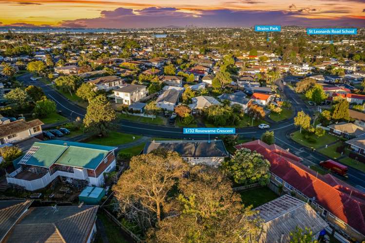 1/32 Rosewarne Crescent Glendene_19