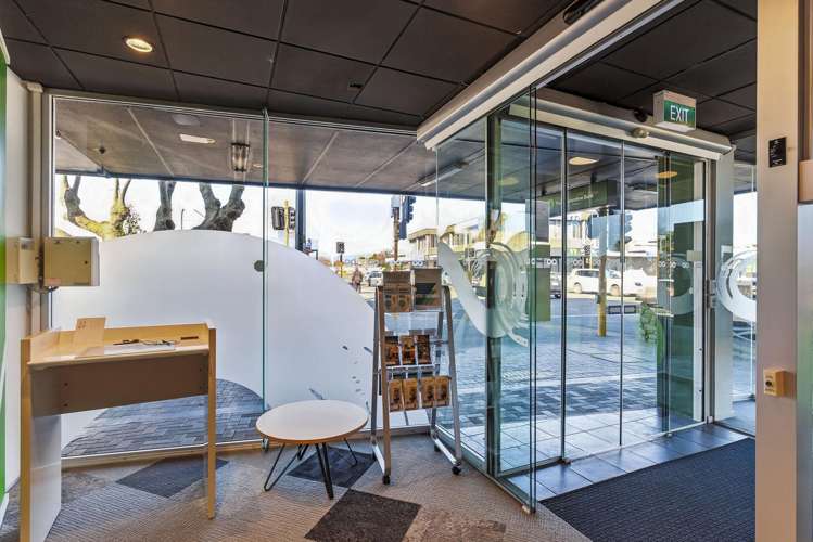 167-169 Oxford Street Levin_12