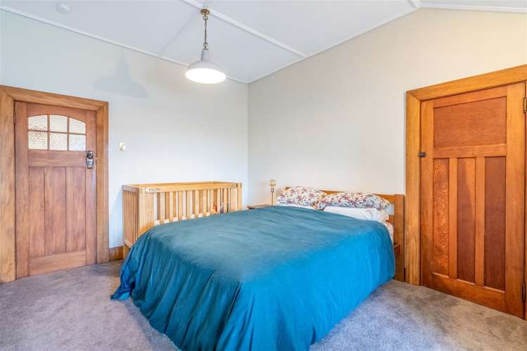 239 Herbert Street Windsor_19