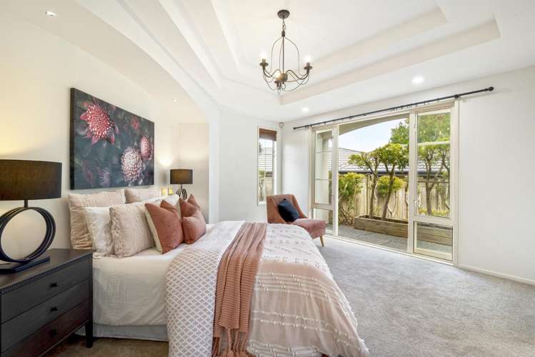 1 Scarlet Oak Drive Schnapper Rock_14