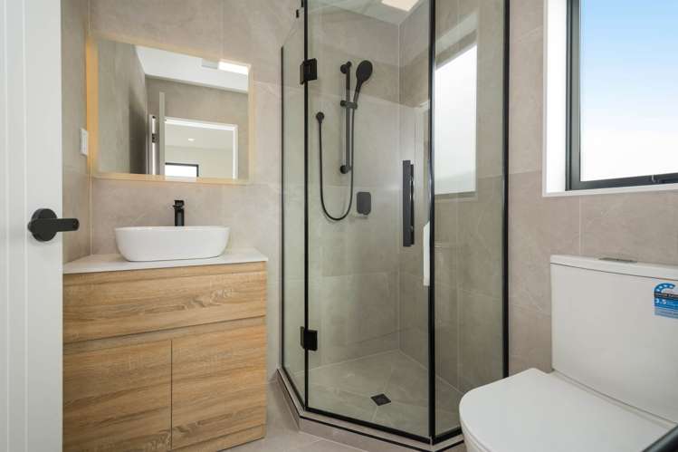 B/79 Archers Road Hillcrest_12