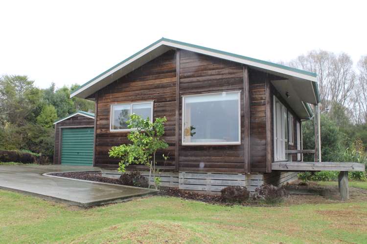 79 Jumna Road Maungaturoto_6