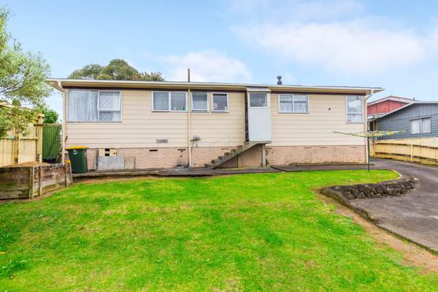 6 Lawford Place Mangere_1