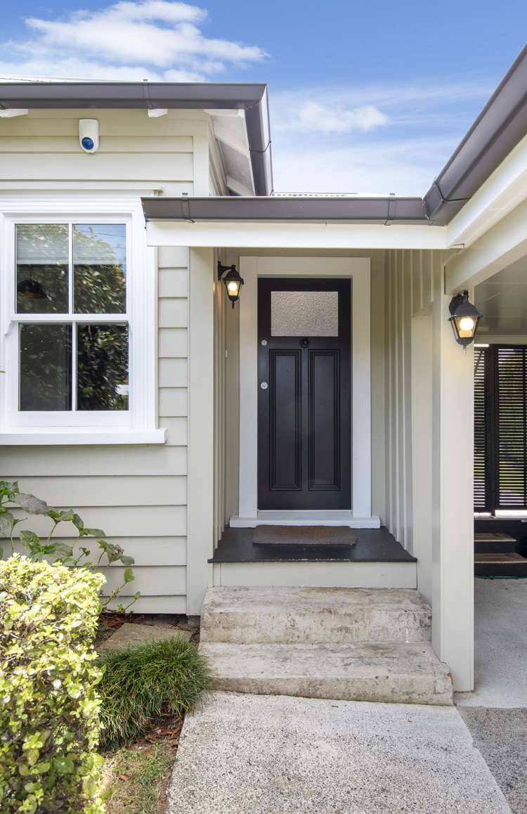 64 Uxbridge Road Mellons Bay_23