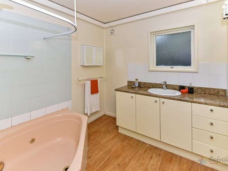 15 Derrimore Heights Clover Park_9