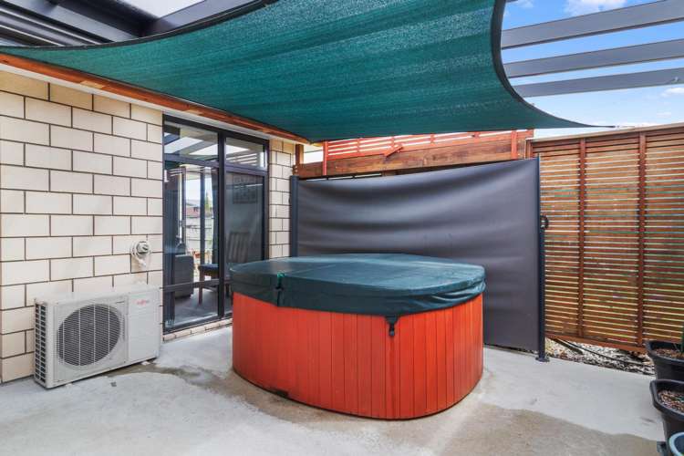 42 Pengover Avenue Leamington_20