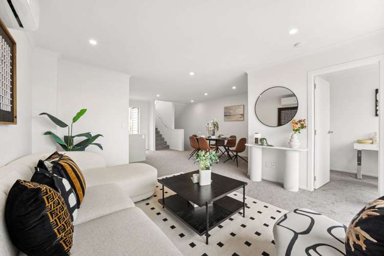 34 Fernly Rise Flat Bush_15