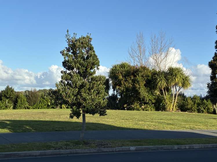 101 WAITUARUA DRIVE "Waiata Shores" Takanini_40