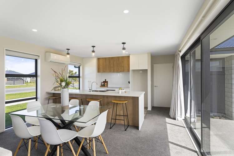 21 Oakleigh Street Woodend_8