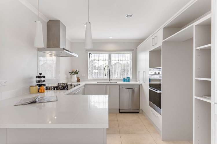 56 Turnberry Drive Wattle Downs_9