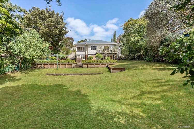 216 Saint Andrews Road Epsom_0