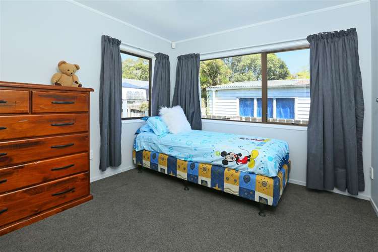 5 Coey Place Glen Eden_10