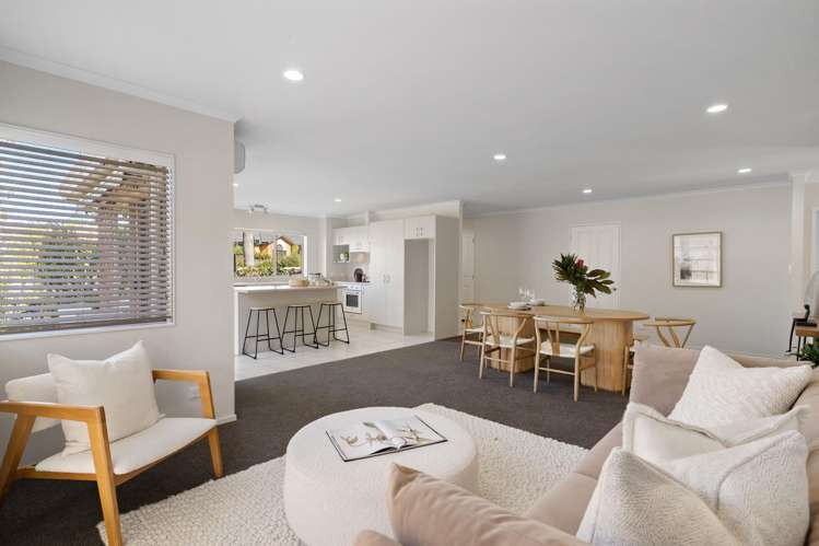 27 Red Hibiscus Road Stanmore Bay_3