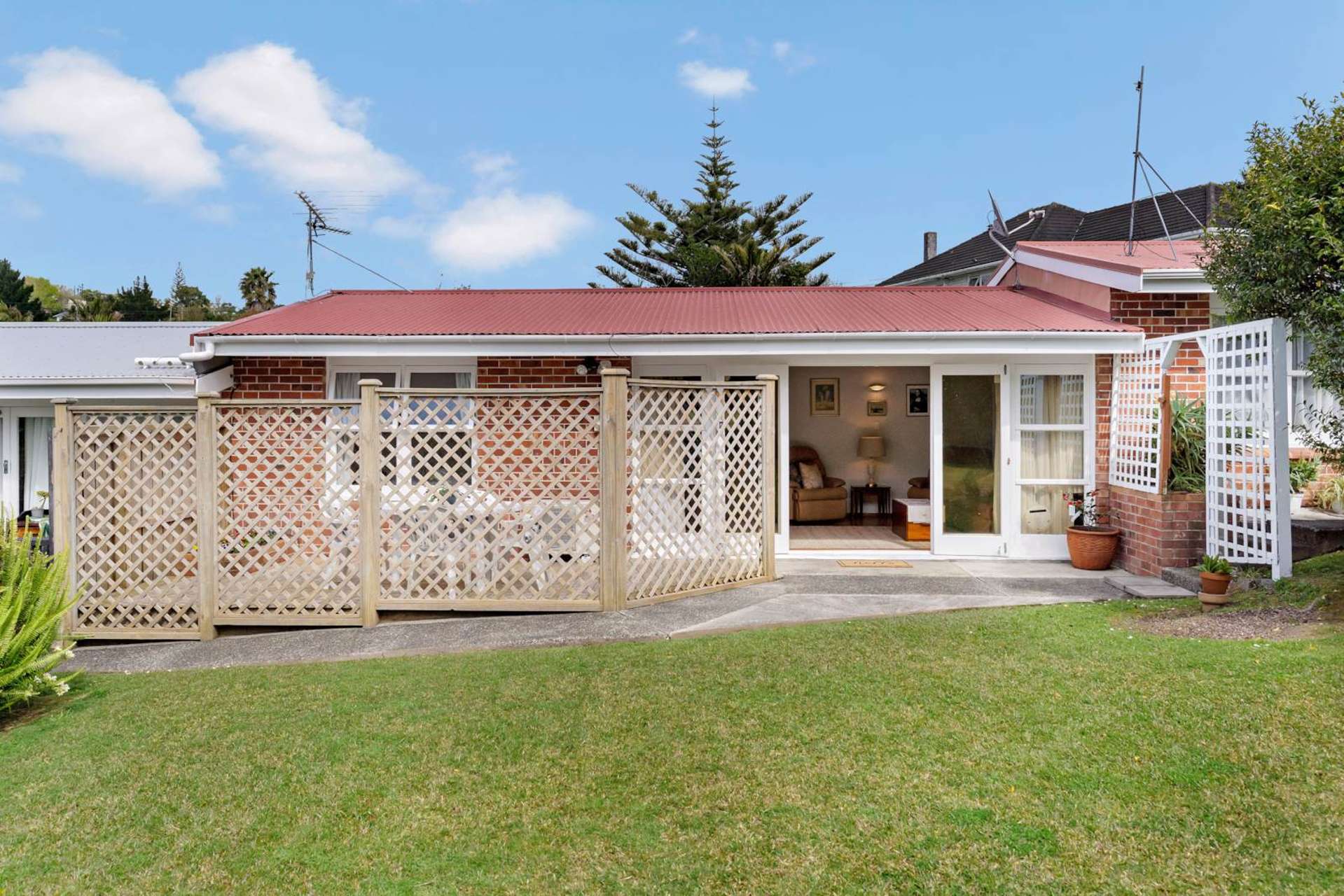 2/19 Montana Avenue Murrays Bay_0