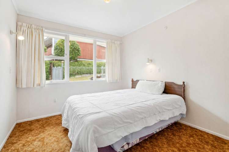 19 Tania Place Blockhouse Bay_8