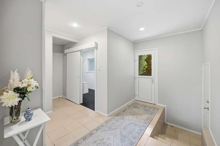 26 Pickwick Parade Mellons Bay_30