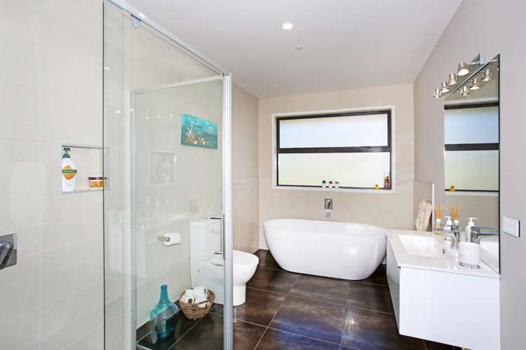 11 Bernora Crescent Bombay_21