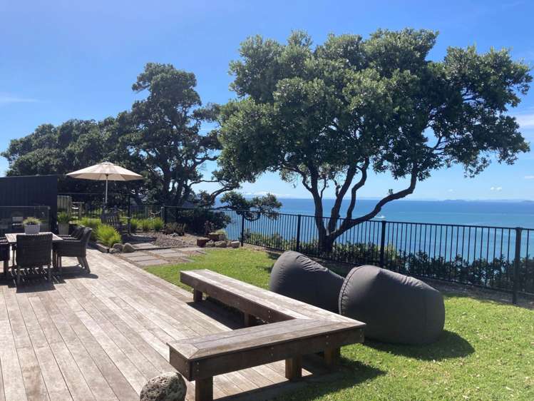 63 Hawaiian Parade Arkles Bay_19