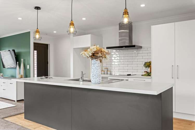 8 Letitia Street Burwood_7