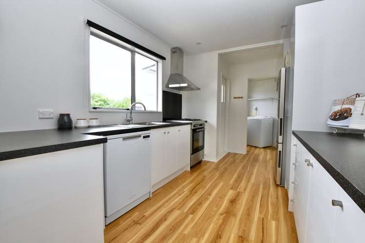 41 Fisher Place Carterton_3