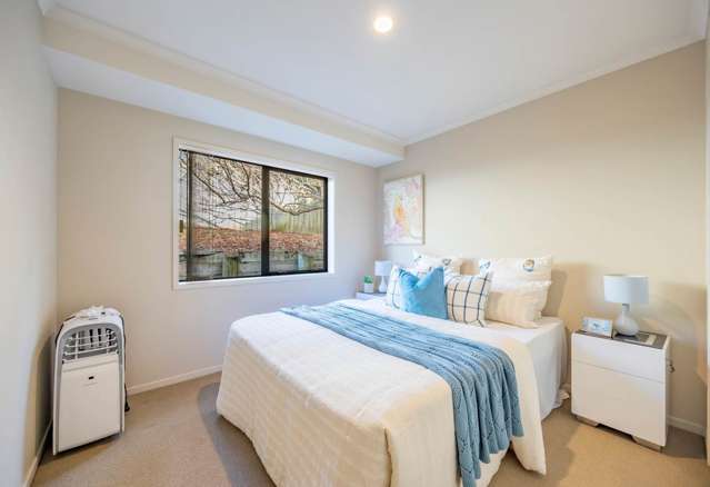 7 Durbin Court Greenhithe_4