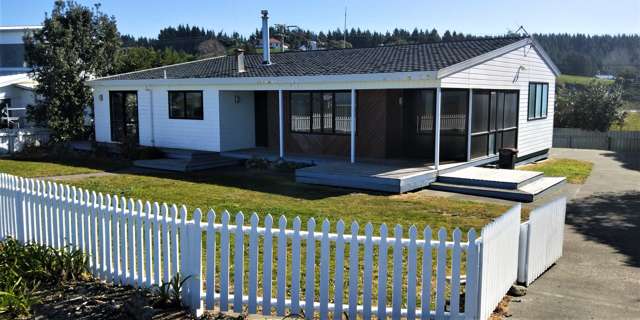 Whirinaki Road, Bay View