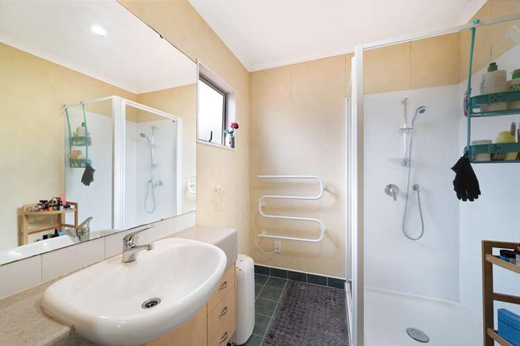 10 Dainton Place New Lynn_18