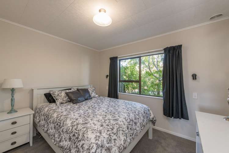 7 Squire Way Richmond_17