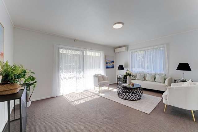 2/95 Fairclough Road Beach Haven_4