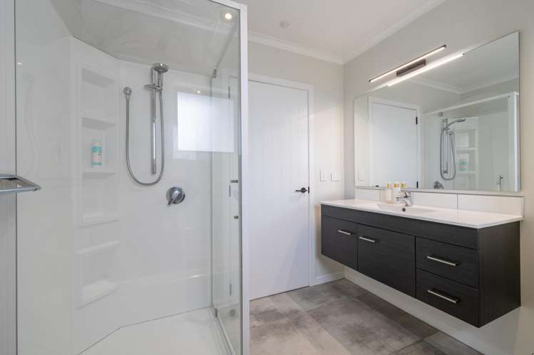 54 Burnby Drive Te Anau_17