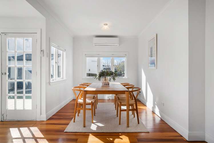 20 Mark Road Mount Albert_5