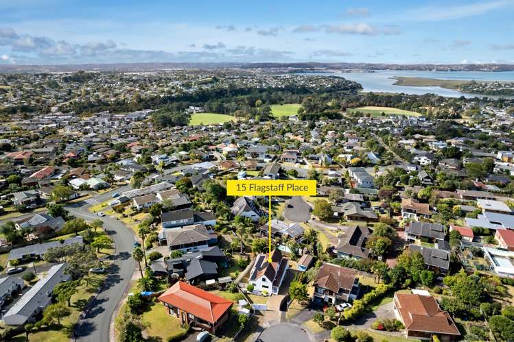15 Flagstaff Place Massey_36